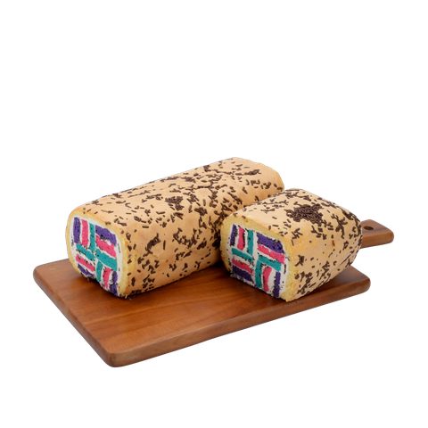 Banjiroll Chocolate Rice, cut to show the layers