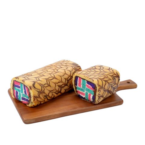Banjiroll Hazelnut, cut to show the layers