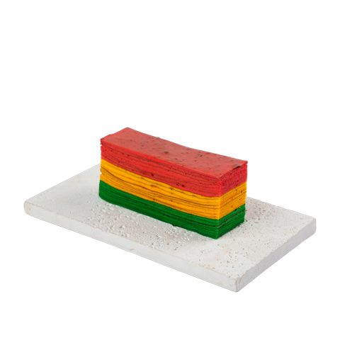 Kek Lapis Kantan Madura, cut to show the layers